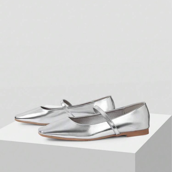 Silver Flats - Picture 3 of 8